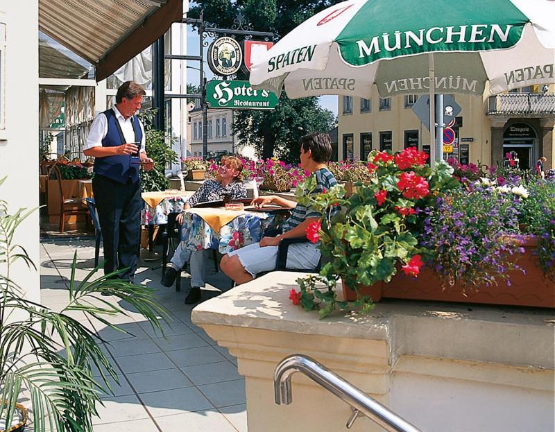 Hotel - Restaurant Kurhaus Klotzsche Dresden Exterior photo